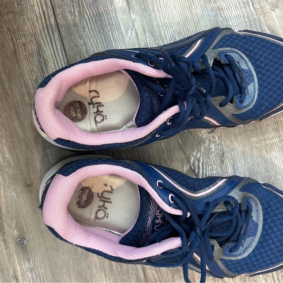 Ryka Navy and light pink Sneakers 7.5 - Picture 2 of 9